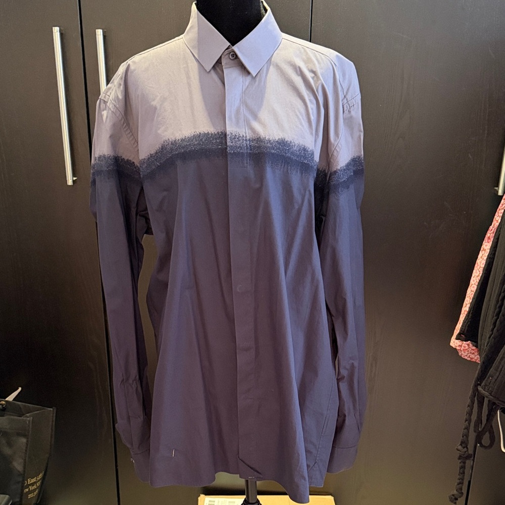 Men's Fendi Two-Tone Long Sleeve Dress Shirt Grey/Charcoal. Size 43